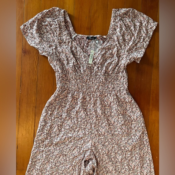 NWT Madewell  Sophia Wide-Leg Jumpsuit in Cottage Garden - Medium - Picture 4 of 8
